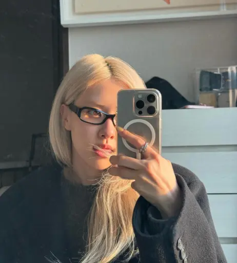 Image 4459934 from Rosé || Roseanne Park - BLΛƆKPIИK ( BLACKPINK )