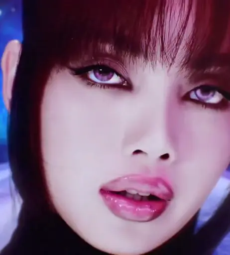 Image 4458601 from Lisa | BLΛƆKPIИK (Blackpink)