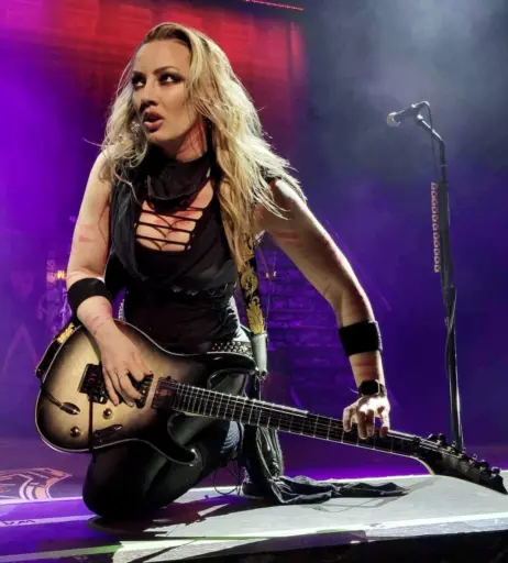 Image 4458992 from Women of Metal