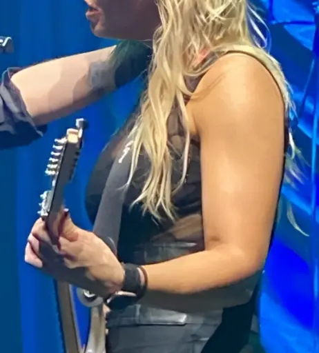 Image 4446432 from Women of Metal