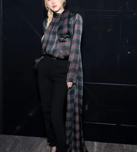 Image 4447134 from Rosé || Roseanne Park - BLΛƆKPIИK ( BLACKPINK )