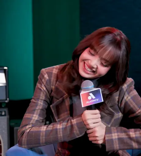 Image 4444252 from Lisa | BLΛƆKPIИK (Blackpink)