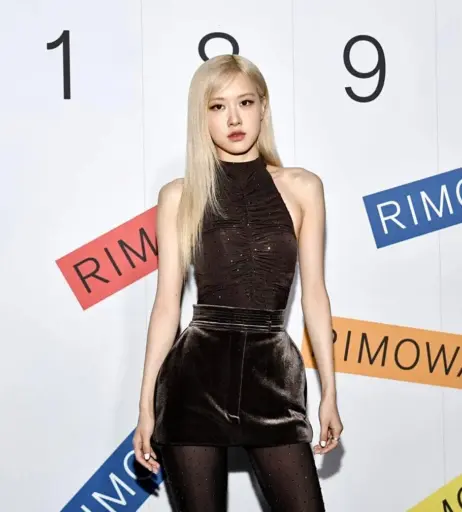 Image 4441685 from Rosé || Roseanne Park - BLΛƆKPIИK ( BLACKPINK )