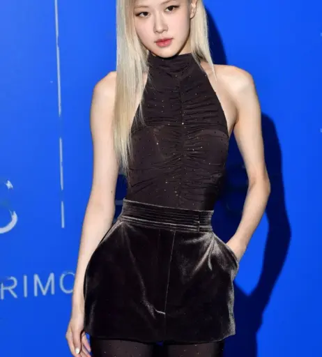 Image 4441603 from Rosé || Roseanne Park - BLΛƆKPIИK ( BLACKPINK )