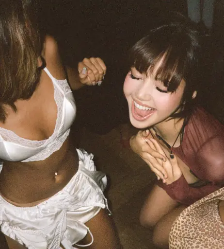 Image 4441954 from Lisa | BLΛƆKPIИK (Blackpink)