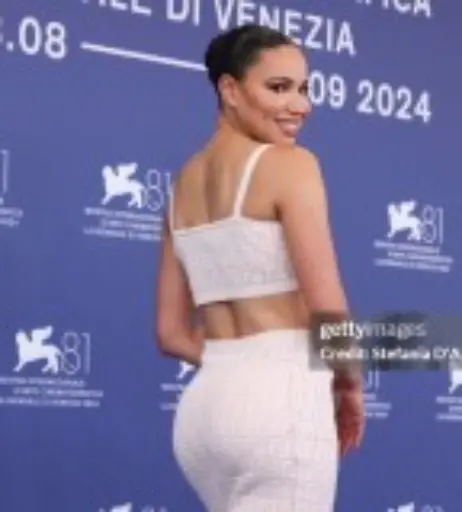 Image 4442621 from Jurnee Smollett