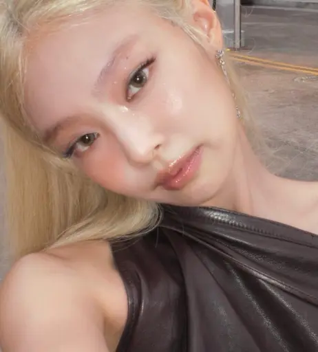 Image 4443746 from Jennie | BLΛƆKPIИK (Blackpink)