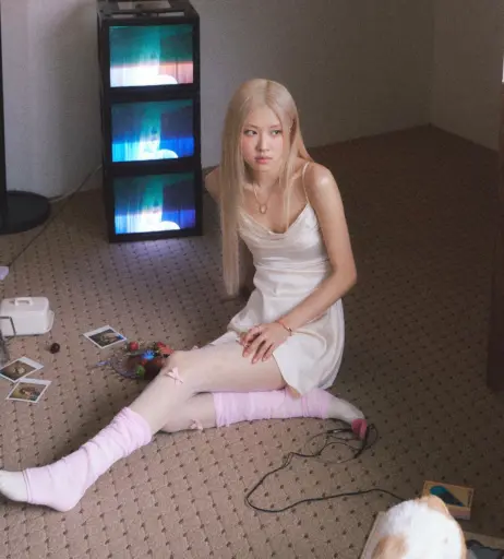 Image 4443043 from Rosé || Roseanne Park - BLΛƆKPIИK ( BLACKPINK )