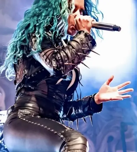 Image 4440283 from Women of Metal