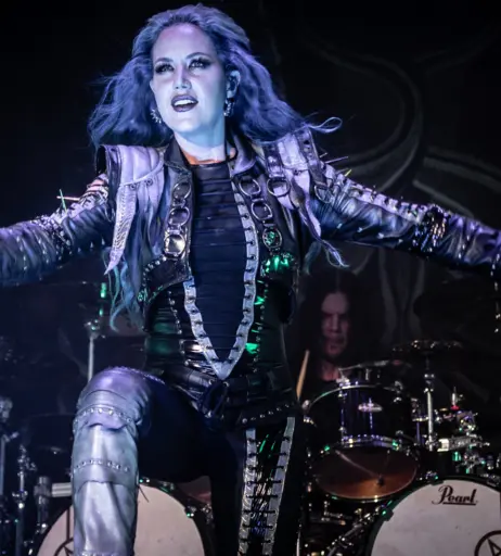 Image 4449418 from Women of Metal