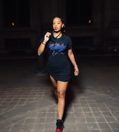 Image 4449784 from H.E.R./Gabriella Sarmiento Wilson