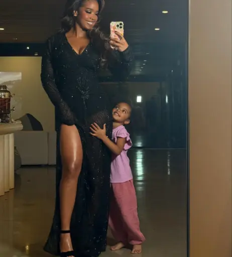 Image 4448784 from H.E.R./Gabriella Sarmiento Wilson