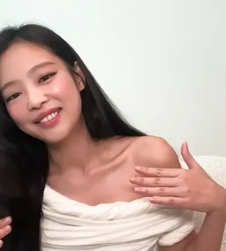 Image 4448665 from Jennie | BLΛƆKPIИK (Blackpink)