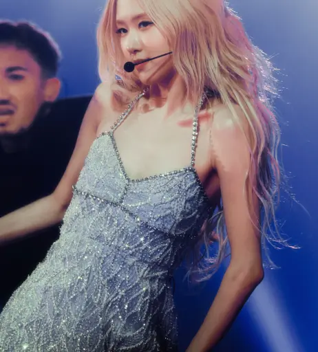Image 4448262 from Rosé || Roseanne Park - BLΛƆKPIИK ( BLACKPINK )