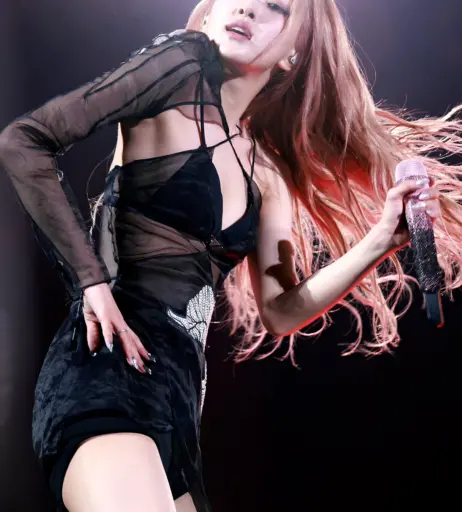Image 4435624 from Rosé || Roseanne Park - BLΛƆKPIИK ( BLACKPINK )