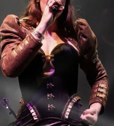 Image 4436019 from Women of Metal
