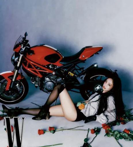 Image 4434843 from Jennie | BLΛƆKPIИK (Blackpink)