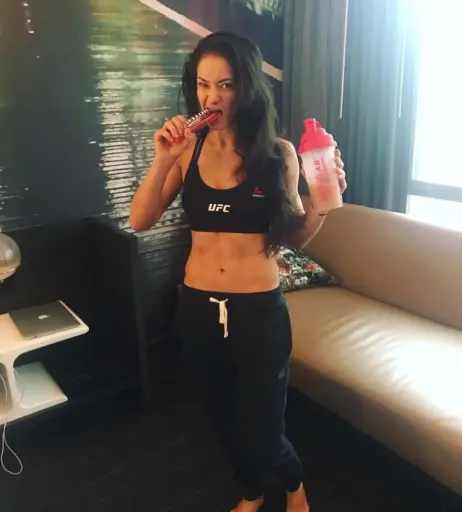 Image 4434401 from Women of UFC &amp; MMA