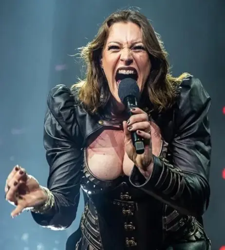 Image 4434374 from Women of Metal