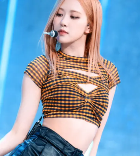 Image 4431492 from Rosé || Roseanne Park - BLΛƆKPIИK ( BLACKPINK )