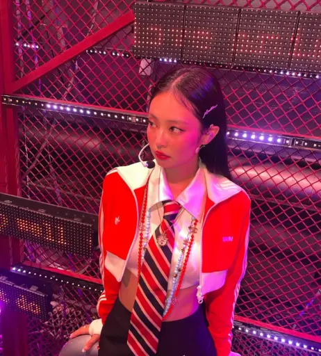 Image 4431956 from Jennie | BLΛƆKPIИK (Blackpink)