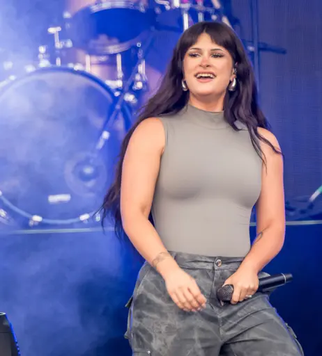 Image 4432784 from Courtney Laplante (Spiritbox Singer)