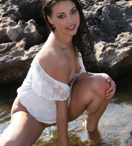 Image 4432107 from Lorena