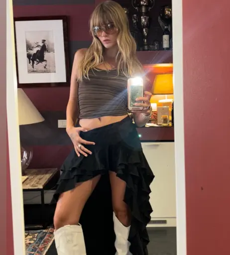 Image 4432236 from Victoria De Angelis (Maneskin bassist)