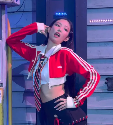 Image 4433520 from Jennie | BLΛƆKPIИK (Blackpink)