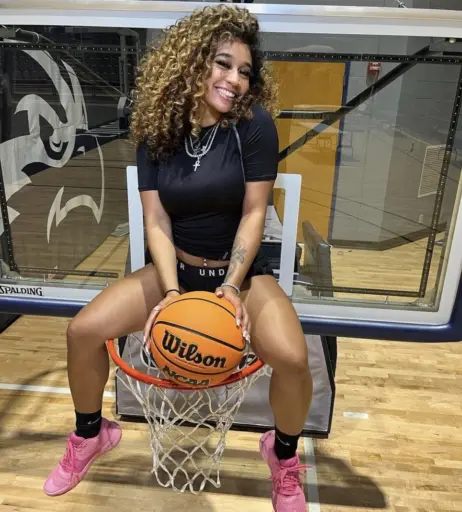 Image 4433402 from Lyric Swann / curlylyric22