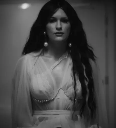 Image 4433159 from Courtney Laplante (Spiritbox Singer)