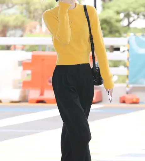 Image 4430549 from Rosé || Roseanne Park - BLΛƆKPIИK ( BLACKPINK )