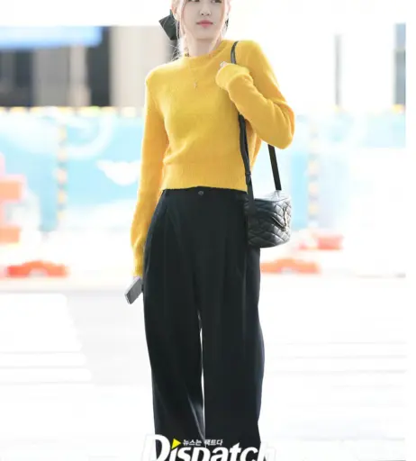 Image 4430540 from Rosé || Roseanne Park - BLΛƆKPIИK ( BLACKPINK )