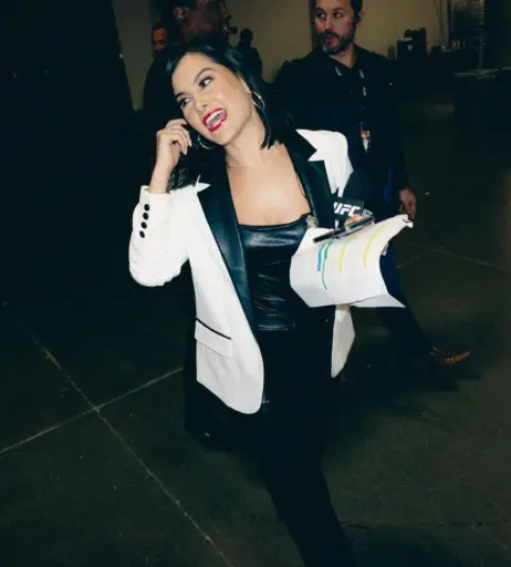 Image 4430915 from Megan Olivi