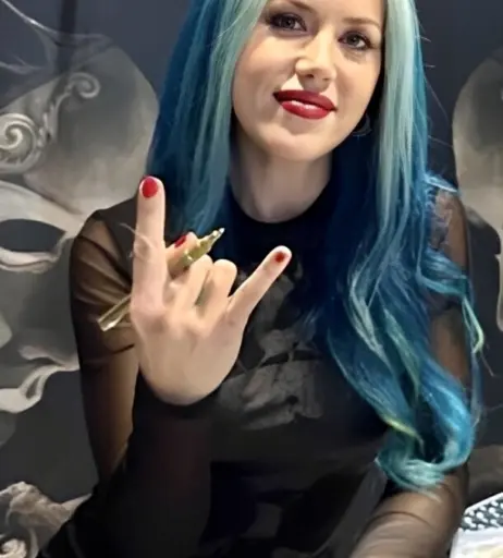 Image 4439678 from Women of Metal
