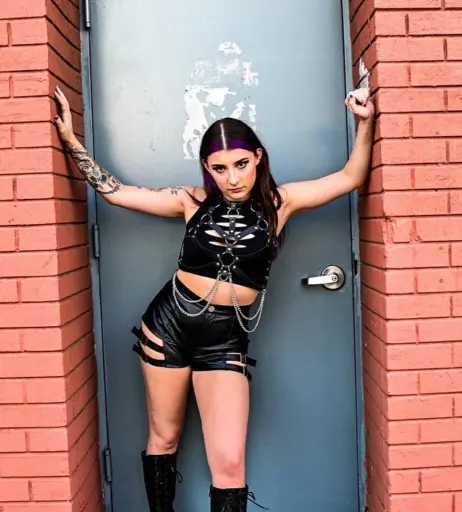 Image 4439990 from Kasey Karlsen (Singer for Deadlands)