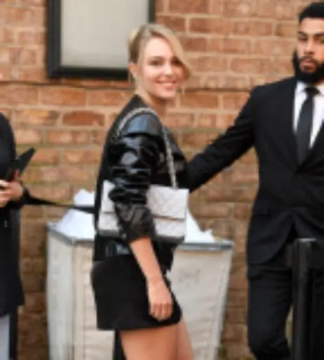 Image 4438408 from AnnaSophia Robb