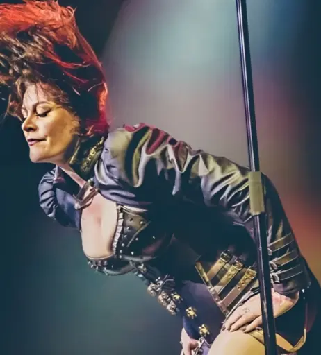 Image 4438014 from Women of Metal