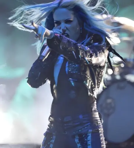 Image 4438907 from Women of Metal
