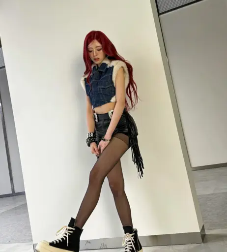 Image 4425659 from Yuna - ITZY (유나, Shin Yu Na)