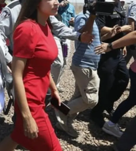 Image 4426192 from Alexandria Ocasio-Cortez / AOC