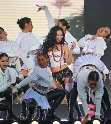 Image 4426190 from Jennie | BLΛƆKPIИK (Blackpink)