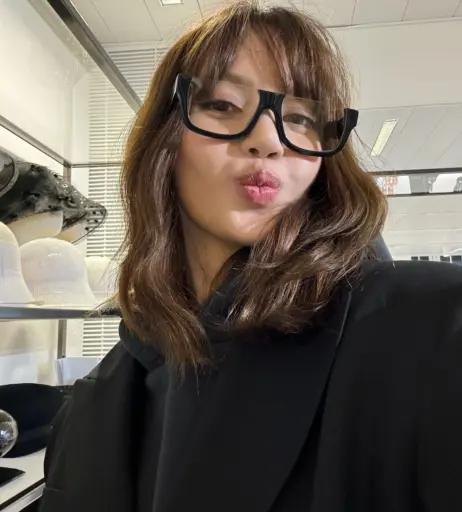 Image 4426132 from Lisa | BLΛƆKPIИK (Blackpink)