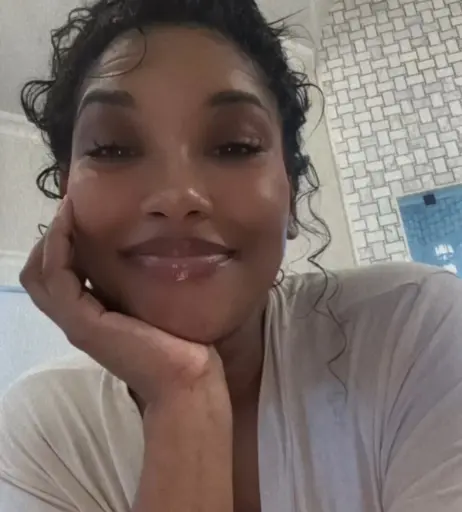 Image 4426099 from Candice patton