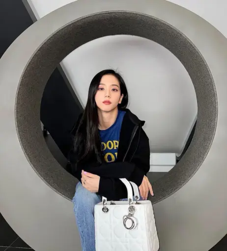Image 4427847 from Jisoo  || - BLΛƆKPIИK ( BLACKPINK )