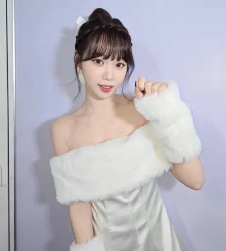Image 4424591 from Kim Chaewon 김채원 [Le Sserafim]