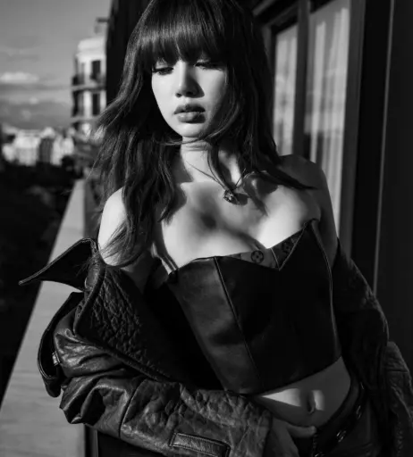 Image 4424367 from Lisa | BLΛƆKPIИK (Blackpink)