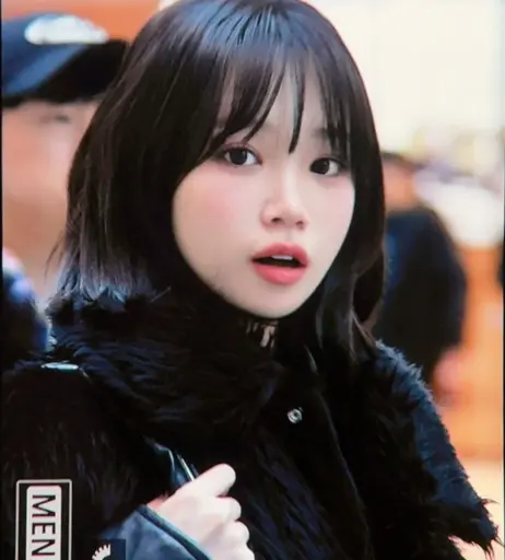 Image 4421656 from Kim Chaewon 김채원 [Le Sserafim]