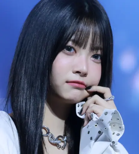 Image 4421967 from Hong Eunchae 홍은채 | LESSERAFIM