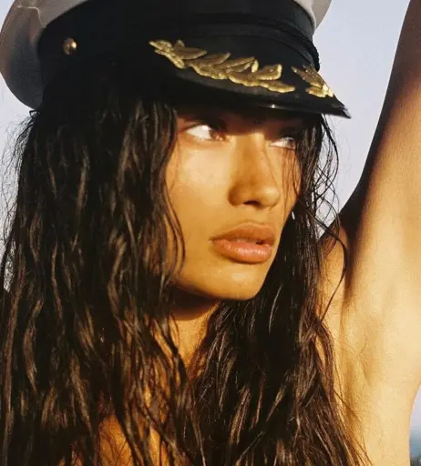 Image 4422532 from Kelly Gale / kellybellyboom